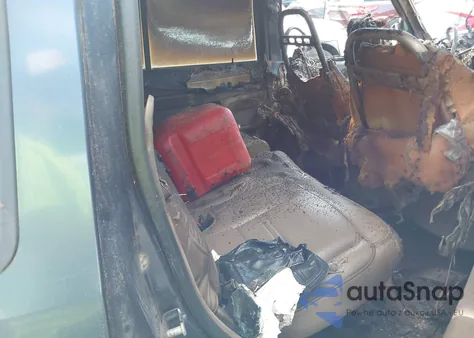 1999 Ford Explorer Eddie Bauer/Limited/Xlt z USA, uszkodzony, nr VIN 1FMDU34E3XZA33105